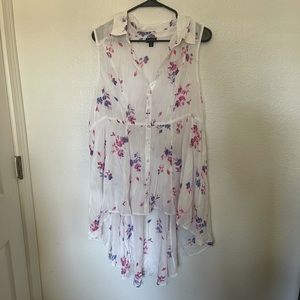 Torrid floral tank top blouse